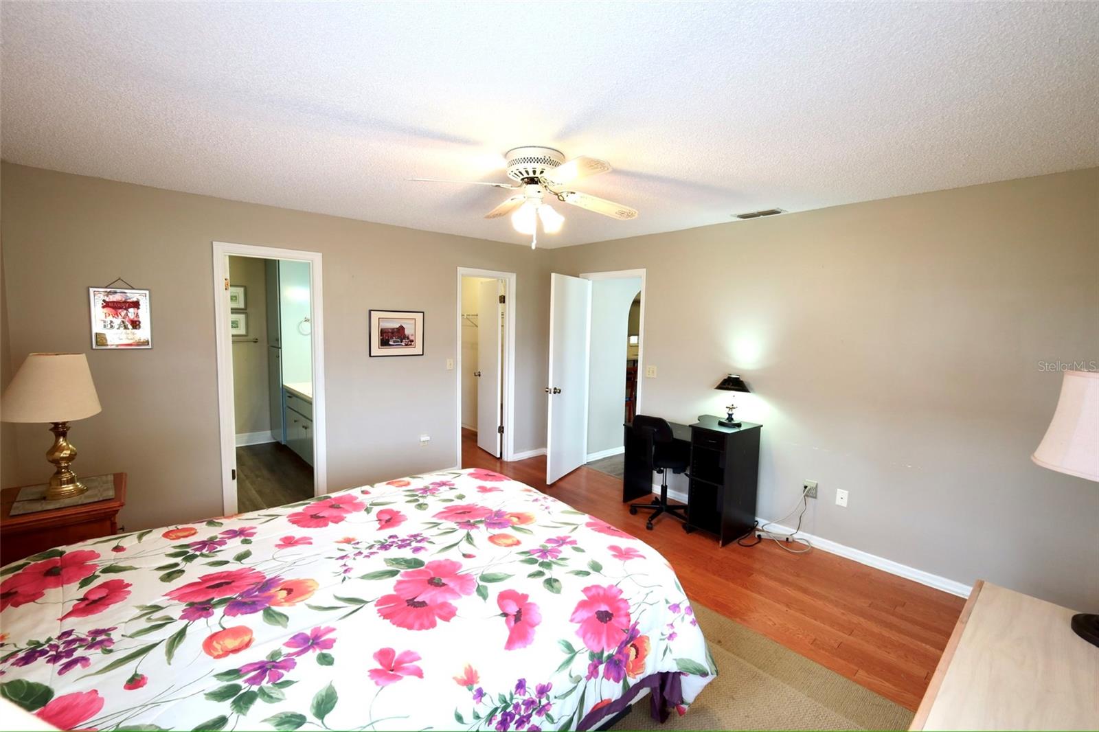 SPRUCE CRK SOUTH 02 - Residential