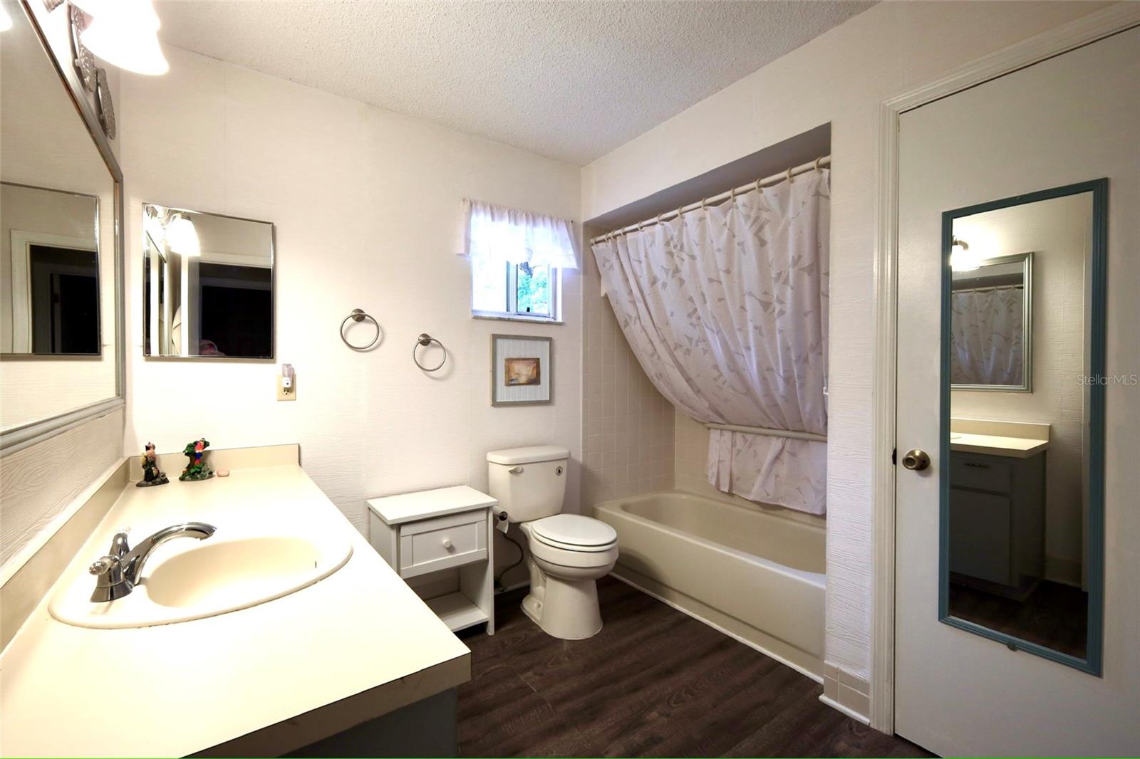 SPRUCE CRK SOUTH 02 - Residential