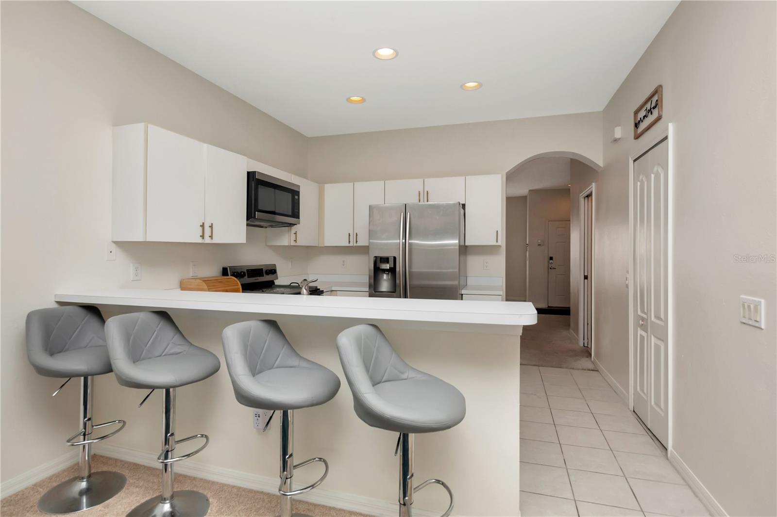 KINGS LAKE TWNHMS - Residential