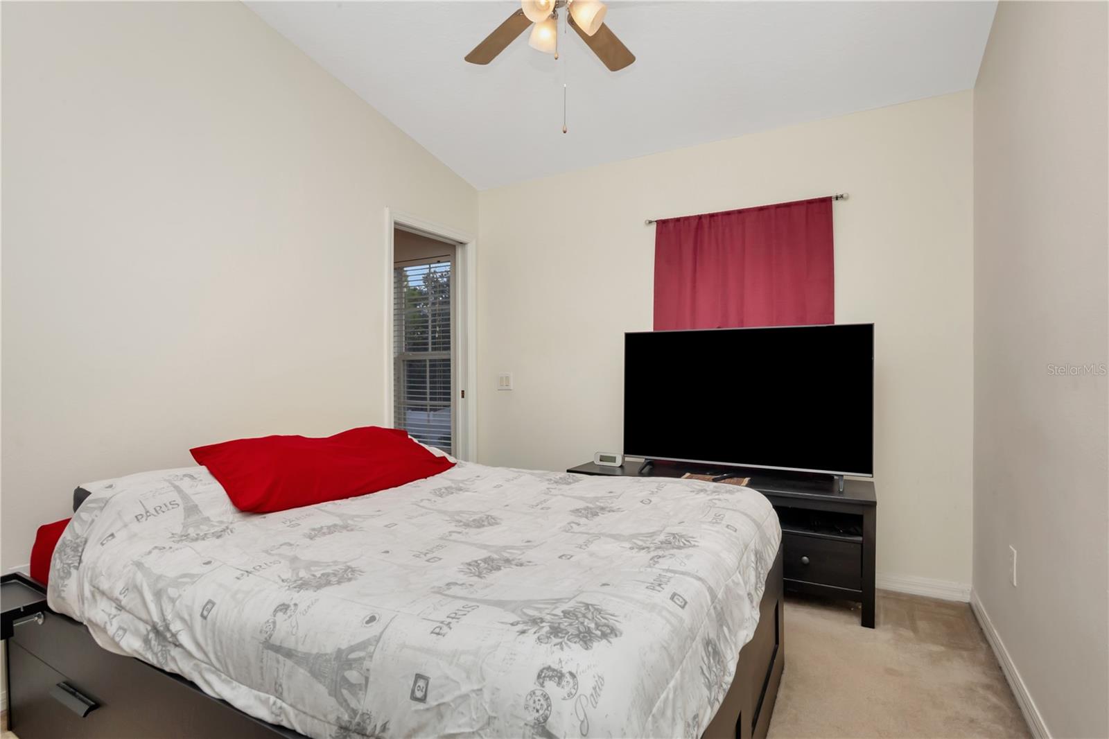 KINGS LAKE TWNHMS - Residential