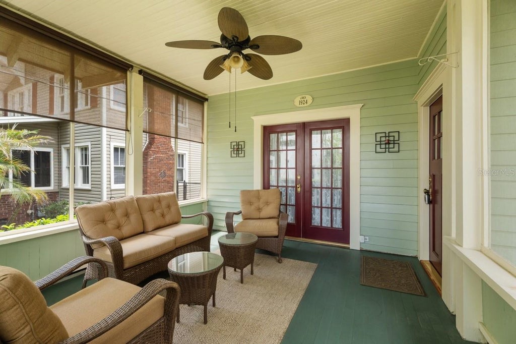 Photo of 613 E Pine Street, Orlando, FL 32801 (MLS # S5151598)