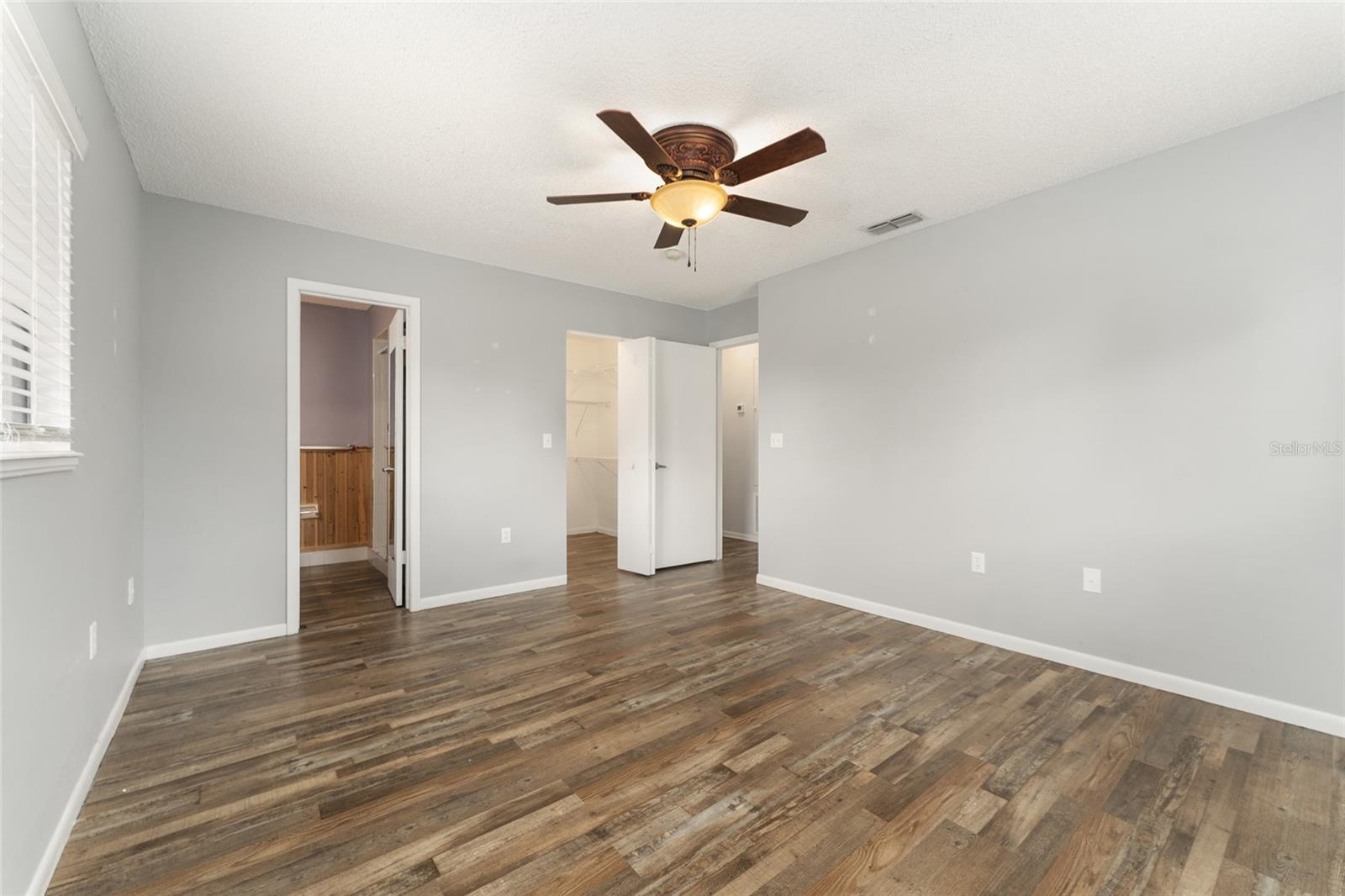 PINE RUN ESTATES - Residential