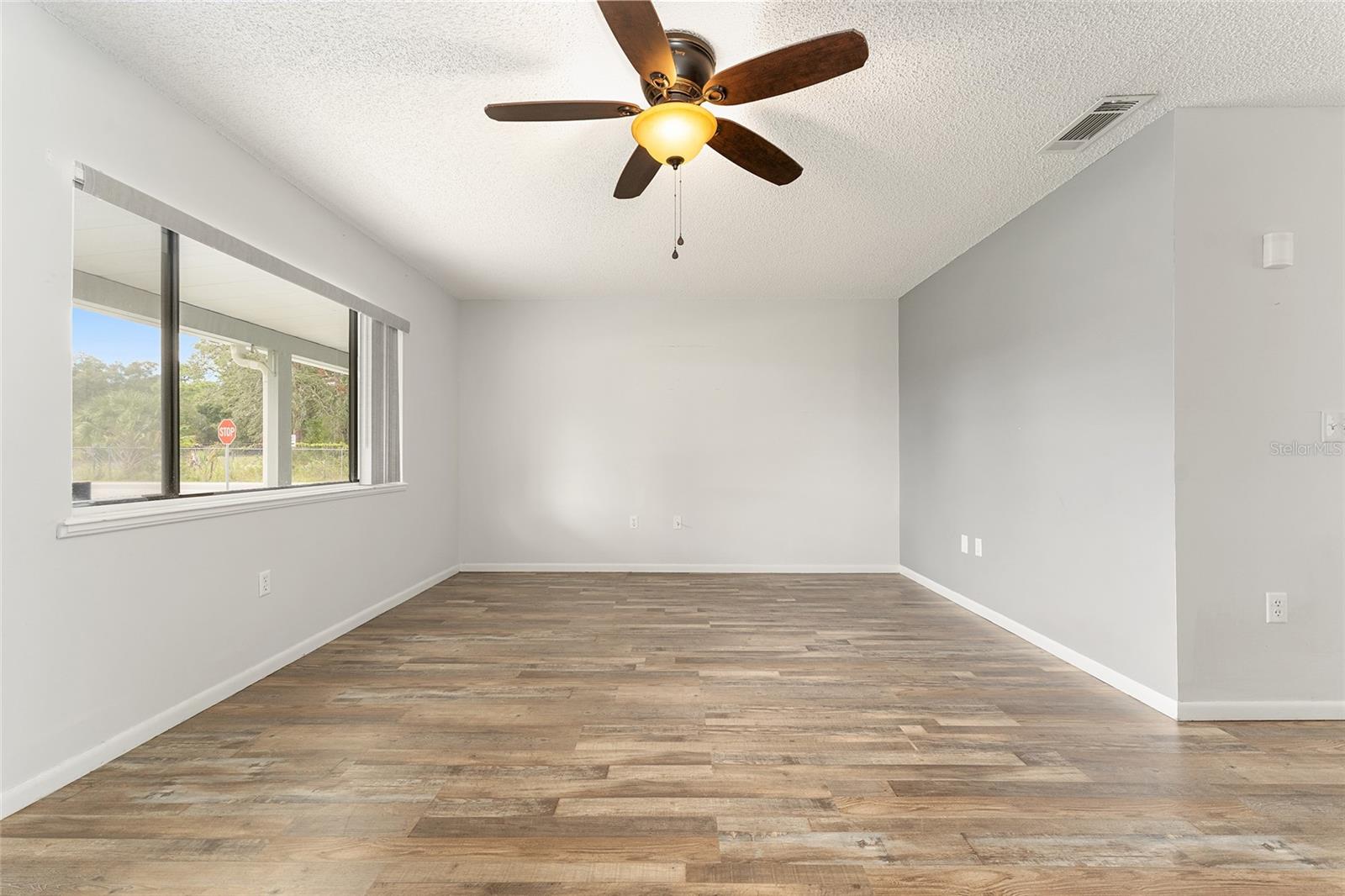 PINE RUN ESTATES - Residential