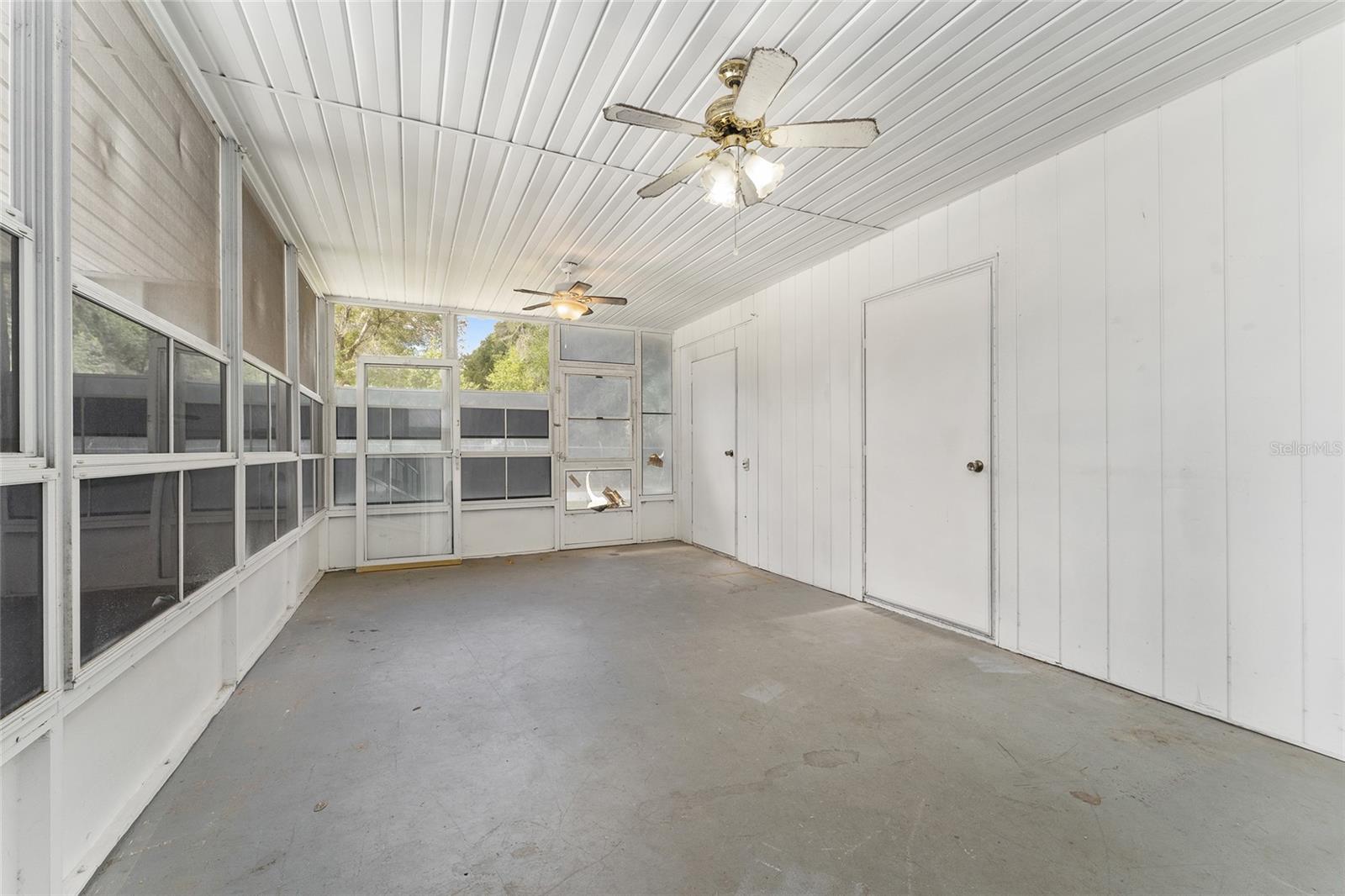PINE RUN ESTATES - Residential