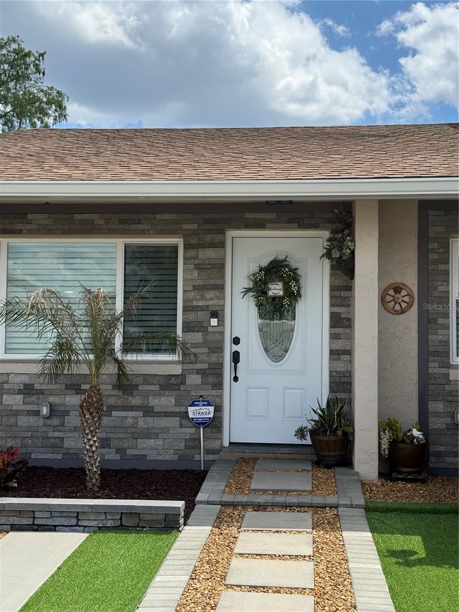SKY LAKE SOUTH - Residential