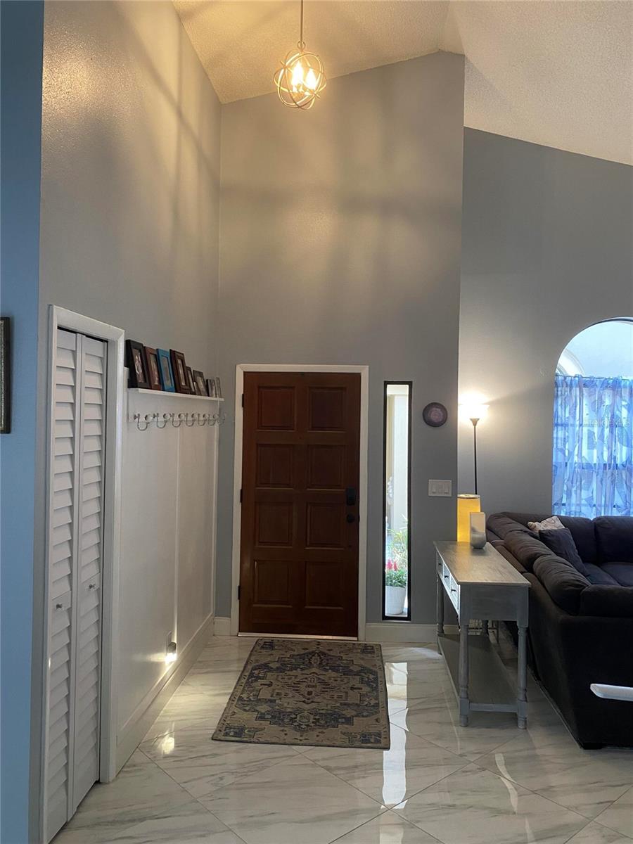 WESCOTT SQUARE - Residential