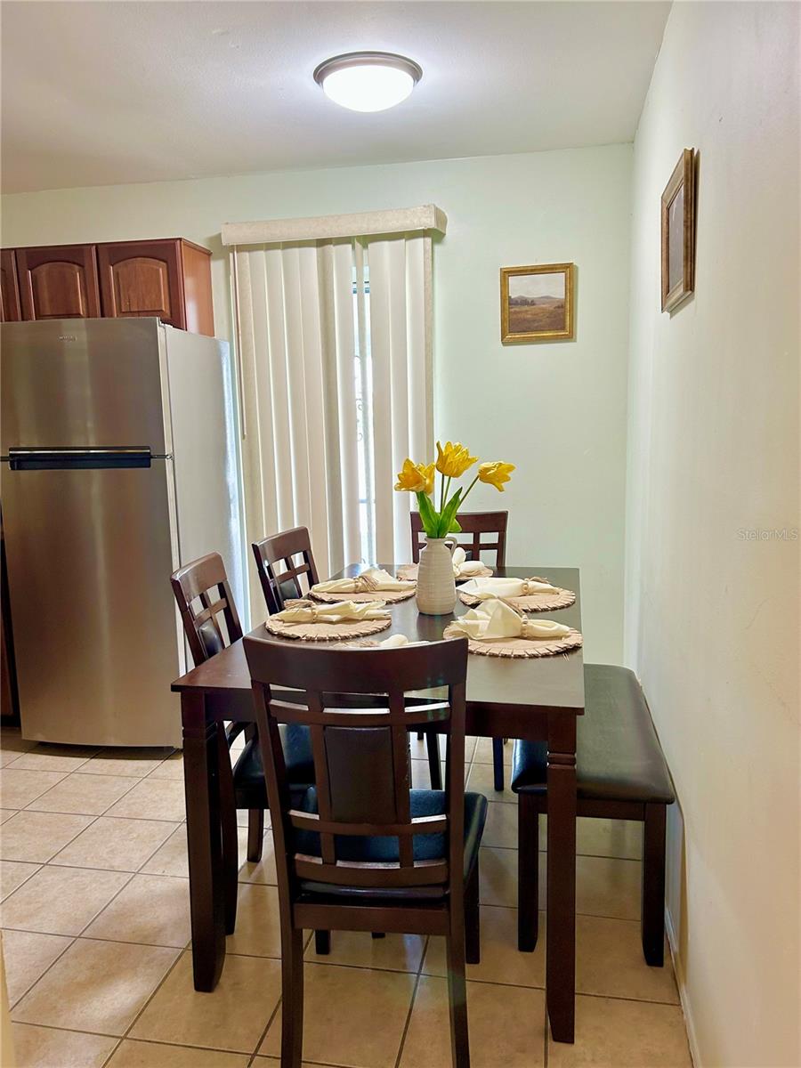 13 W MARBRISA WAY
