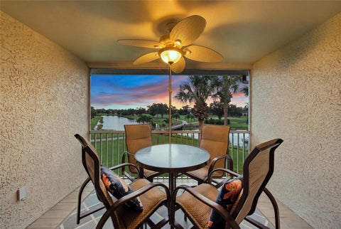 5320 Hyland Hills Avenue 2222, Sarasota, FL 34241