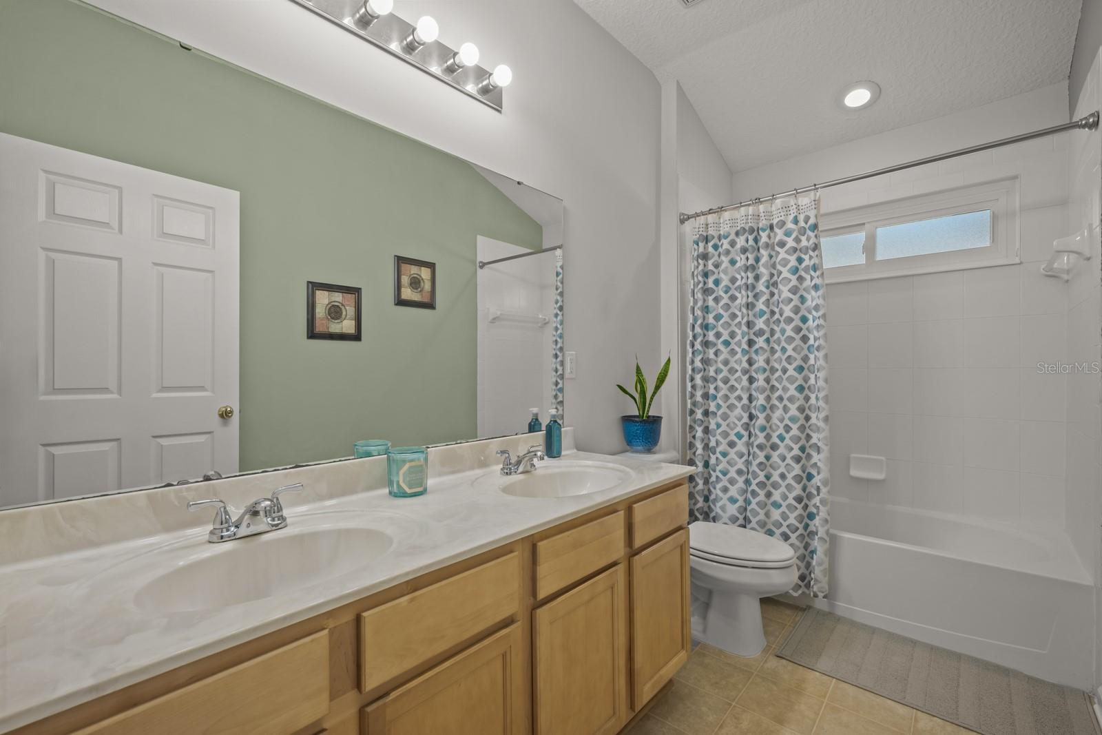 CANNONS PT/OAKLEAF PLANTATION - Residential