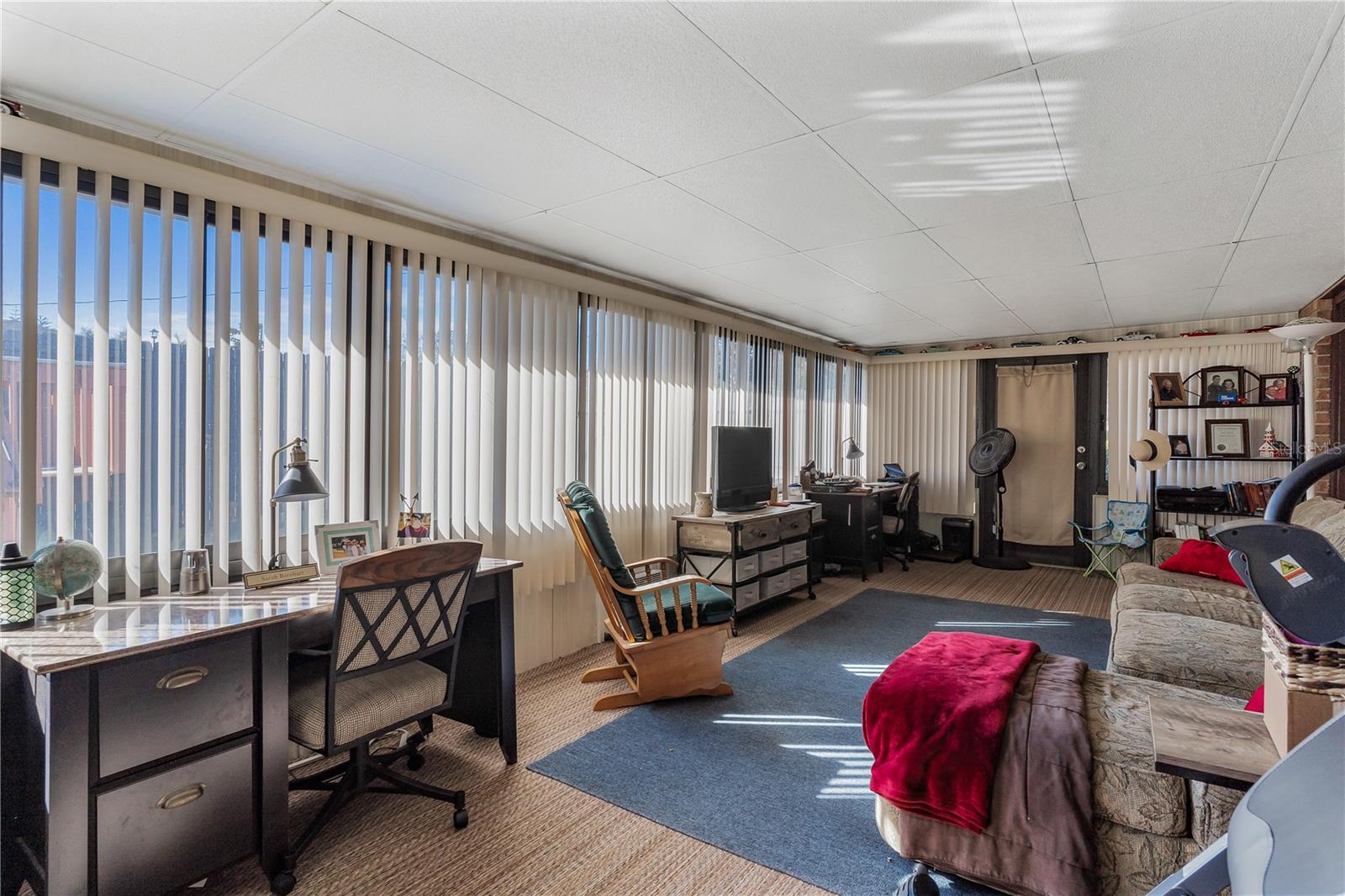 LEESBURG HOLLYWOOD HEIGHTS - Residential