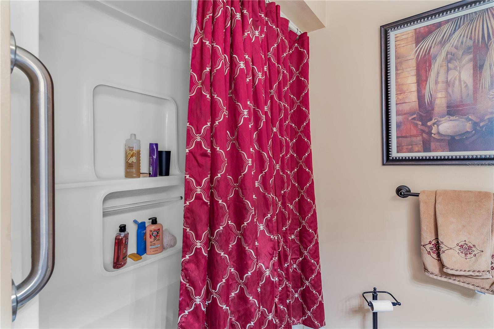 LEESBURG HOLLYWOOD HEIGHTS - Residential