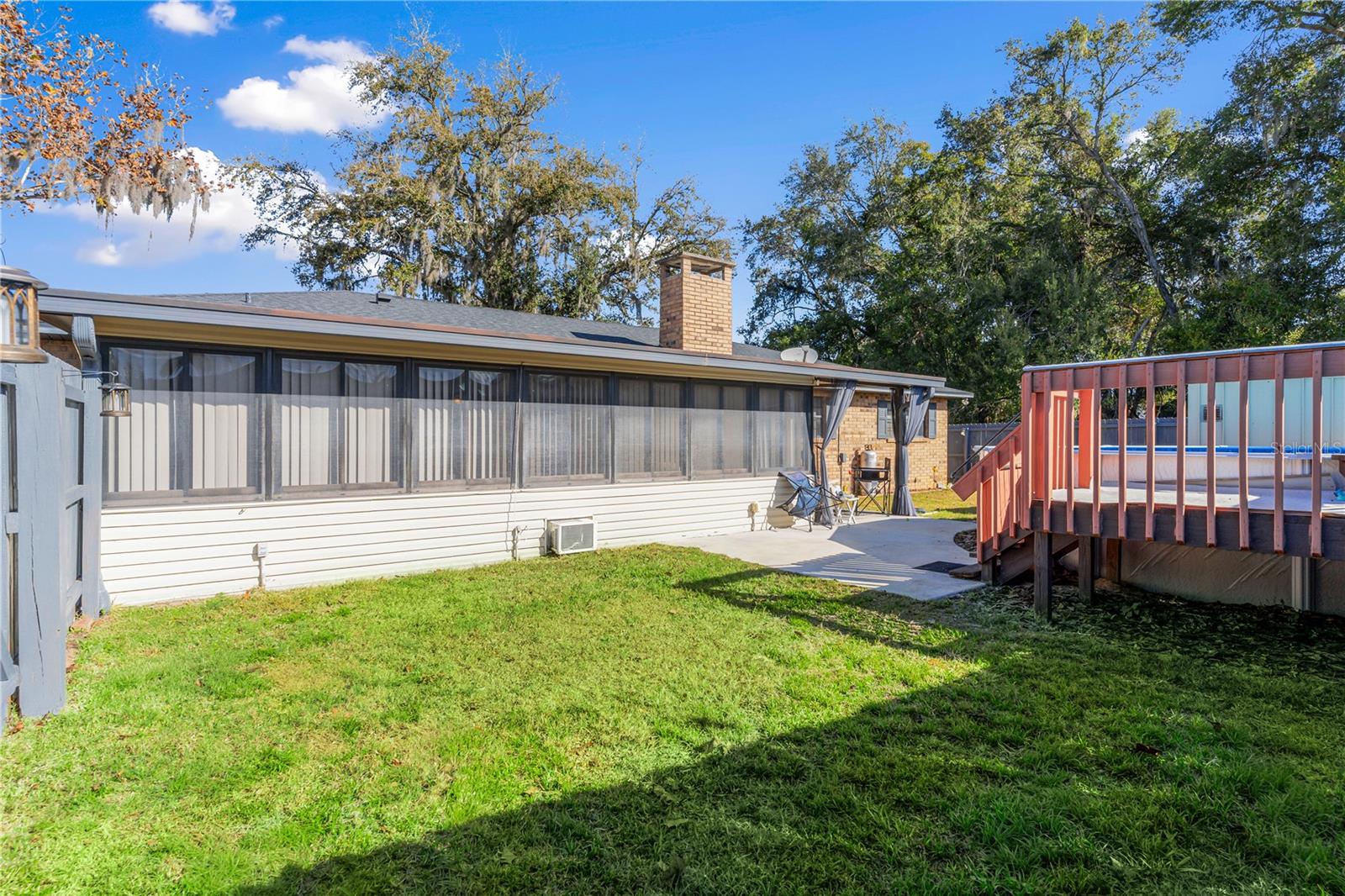 LEESBURG HOLLYWOOD HEIGHTS - Residential