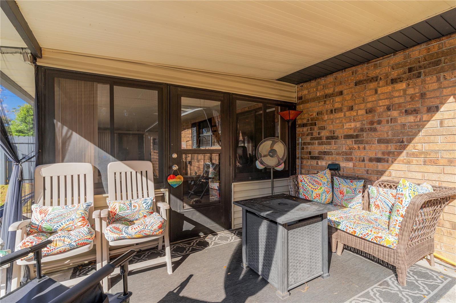 LEESBURG HOLLYWOOD HEIGHTS - Residential