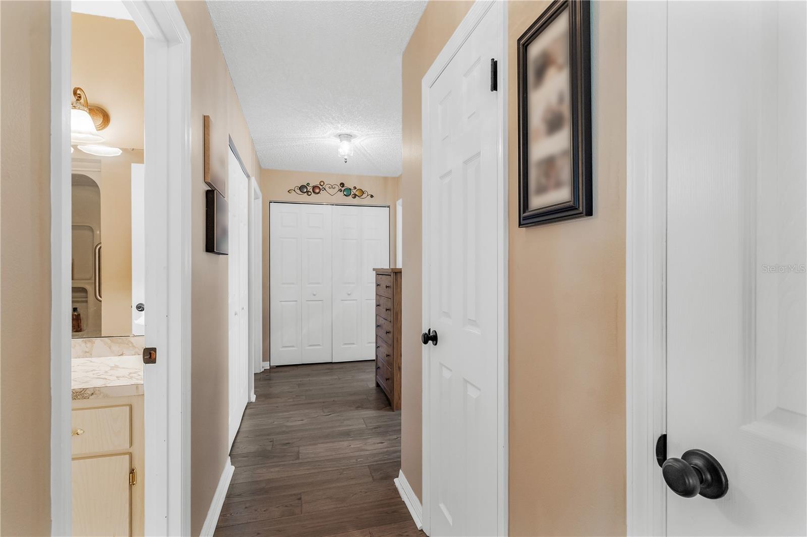 LEESBURG HOLLYWOOD HEIGHTS - Residential