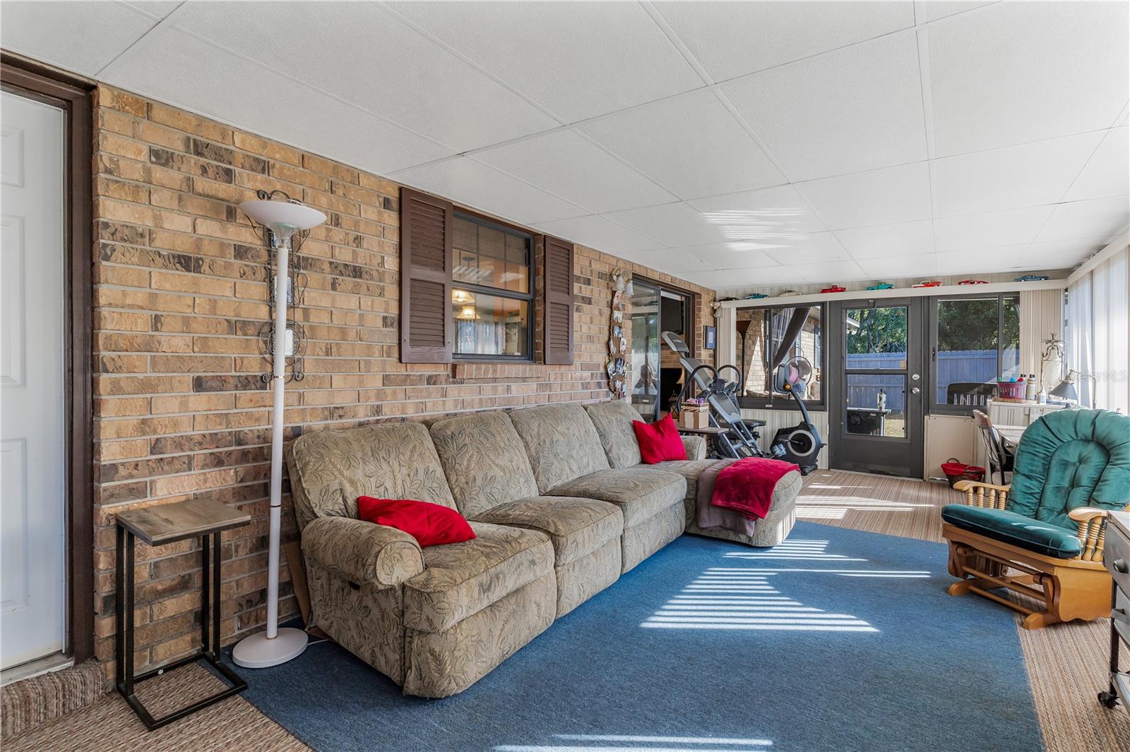 LEESBURG HOLLYWOOD HEIGHTS - Residential