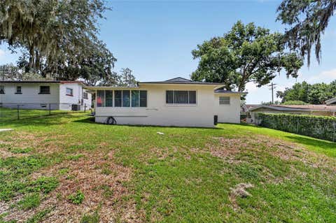 Tiny photo for 1428 SE 9th Avenue, Ocala, FL 34471 (MLS # OM729160)