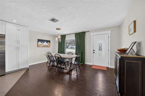 Tiny photo for 1428 SE 9th Avenue, Ocala, FL 34471 (MLS # OM729160)