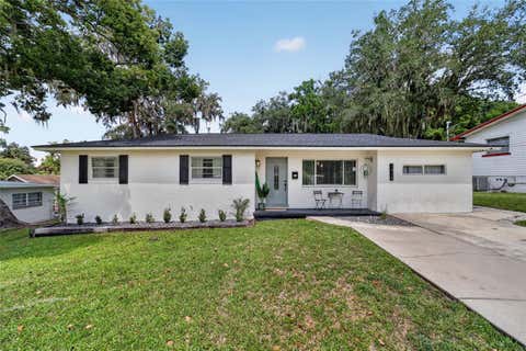 Tiny photo for 1428 SE 9th Avenue, Ocala, FL 34471 (MLS # OM729160)