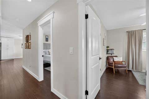 Tiny photo for 1428 SE 9th Avenue, Ocala, FL 34471 (MLS # OM729160)