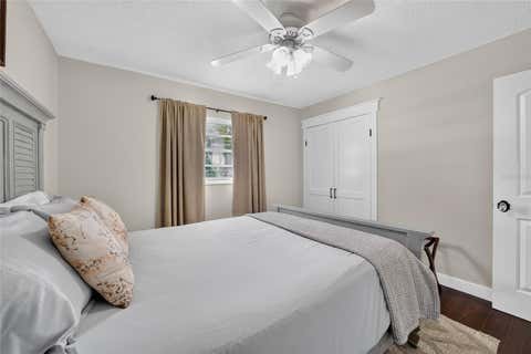 Tiny photo for 1428 SE 9th Avenue, Ocala, FL 34471 (MLS # OM729160)