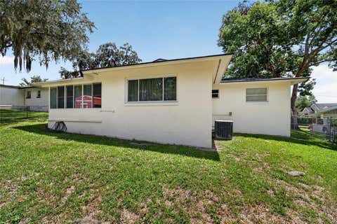 Tiny photo for 1428 SE 9th Avenue, Ocala, FL 34471 (MLS # OM729160)
