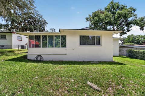 Tiny photo for 1428 SE 9th Avenue, Ocala, FL 34471 (MLS # OM729160)