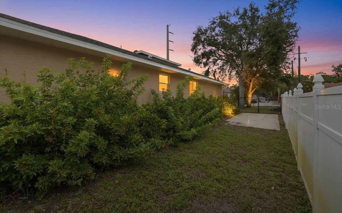 THE ENCLAVE OF WEBBERLIN PLACE - Residential