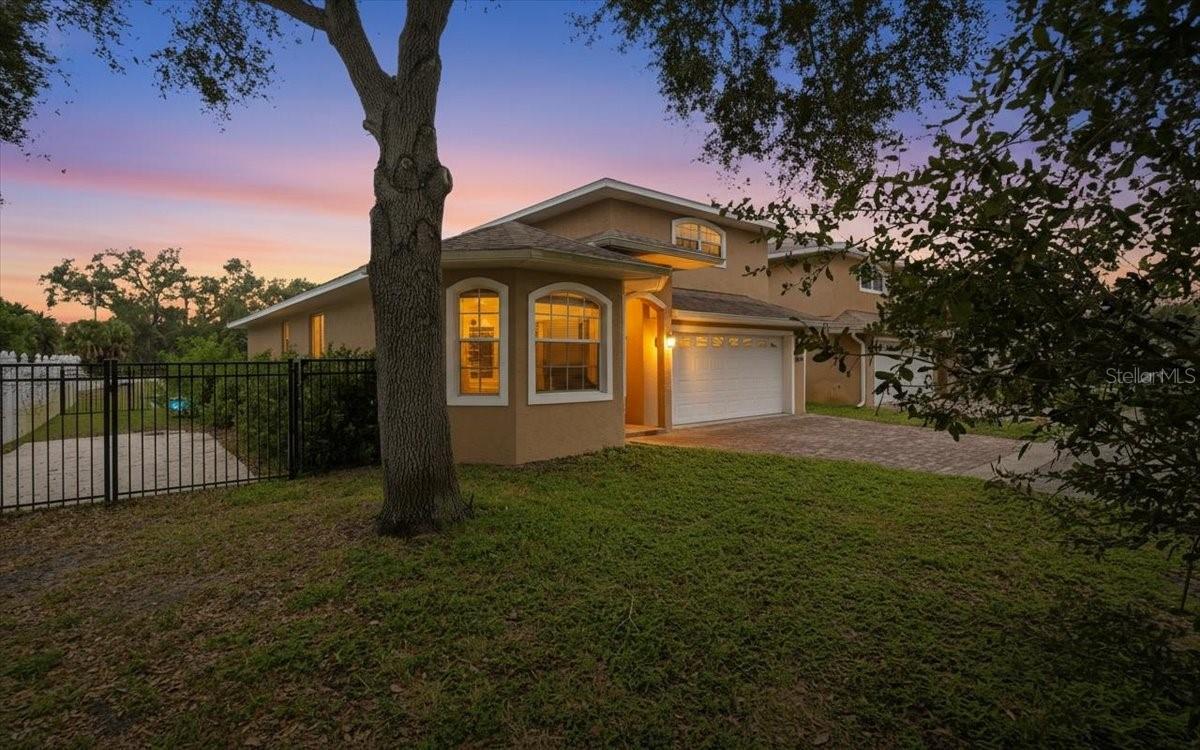 THE ENCLAVE OF WEBBERLIN PLACE - Residential