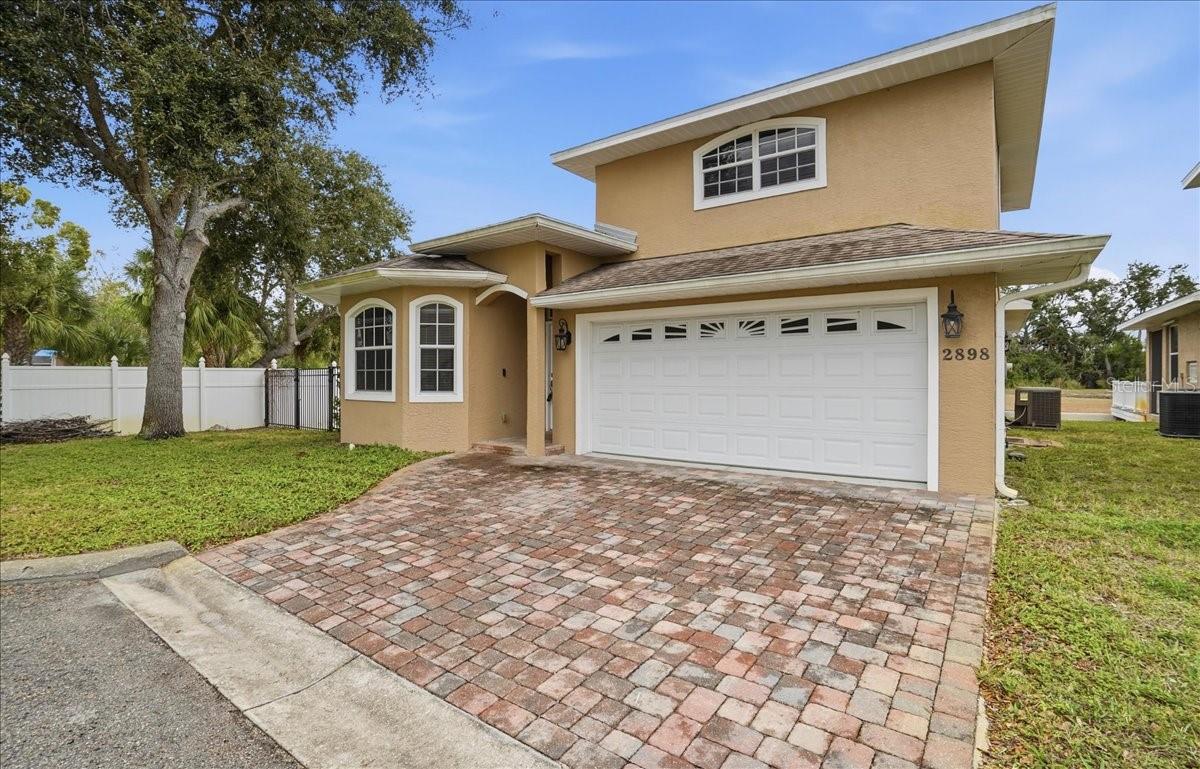 THE ENCLAVE OF WEBBERLIN PLACE - Residential