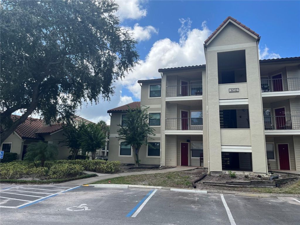 Photo of 3032 Parkway Boulevard #201, Kissimmee, FL 34747 (MLS # S5134696)