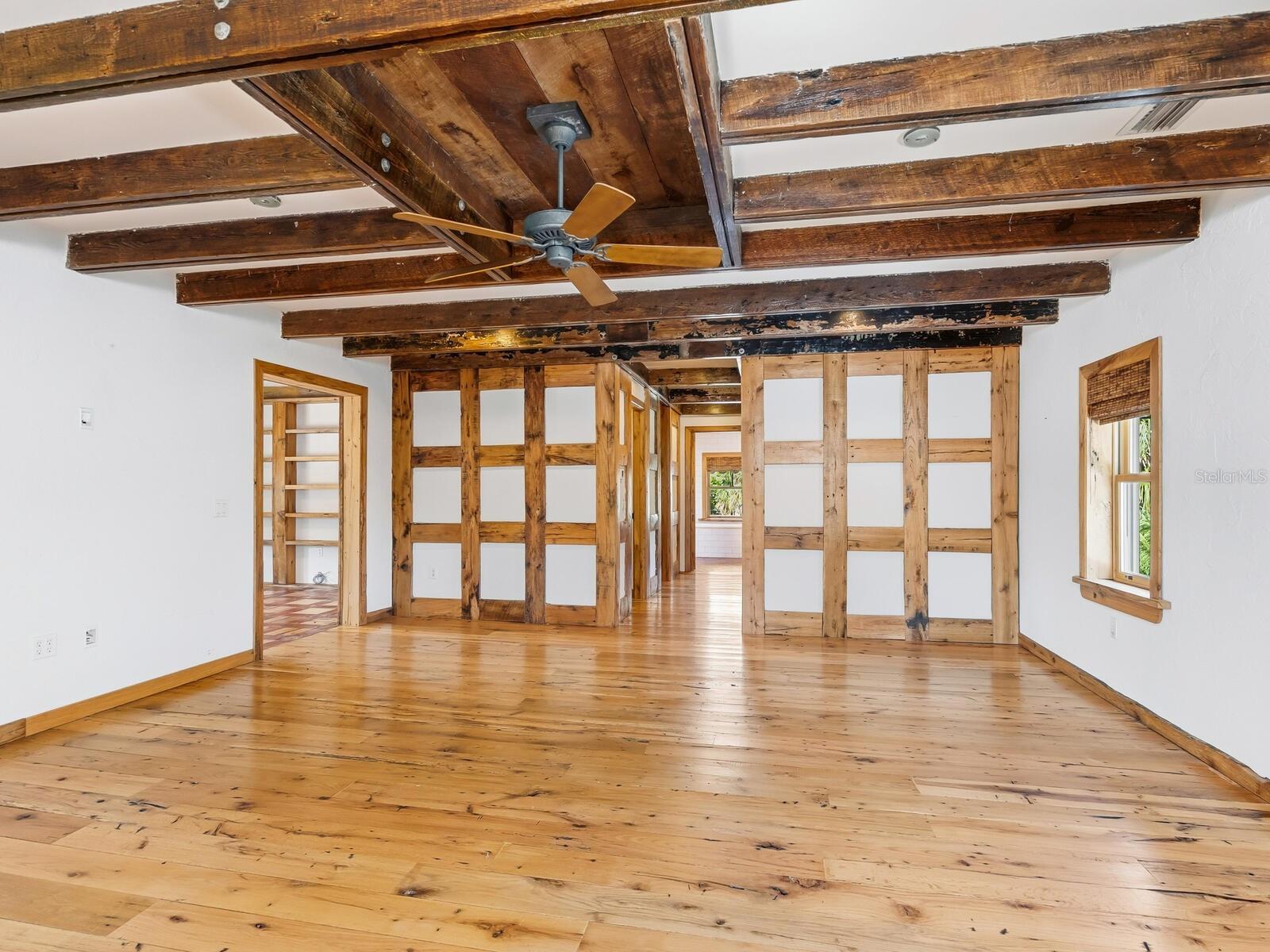 SAINT ARMANDS DIV JOHN RINGLING ESTATES - Residential