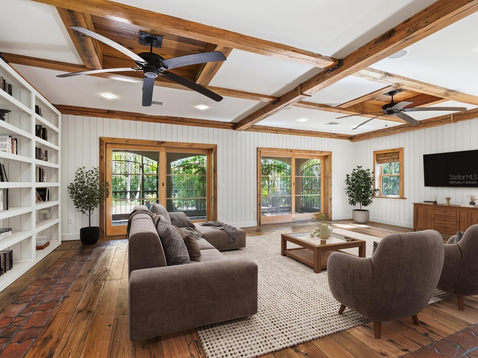 SAINT ARMANDS DIV JOHN RINGLING ESTATES - Residential