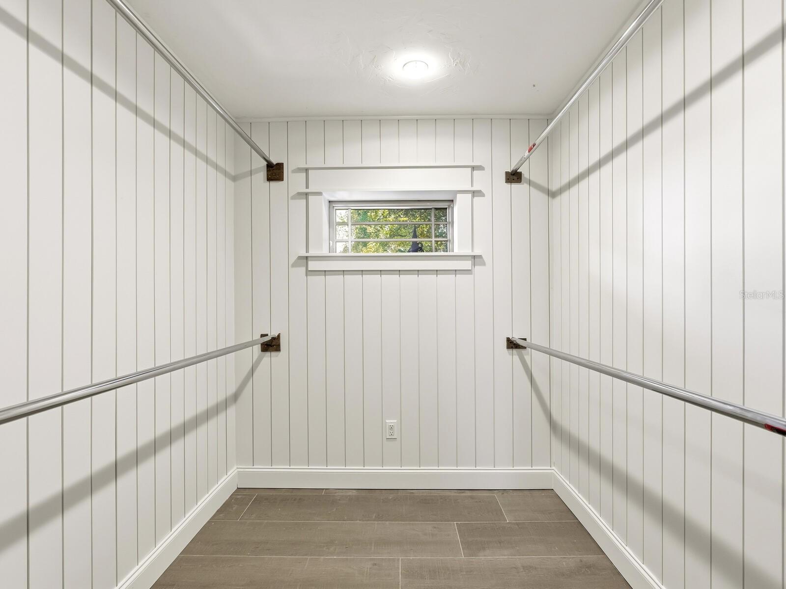 SAINT ARMANDS DIV JOHN RINGLING ESTATES - Residential