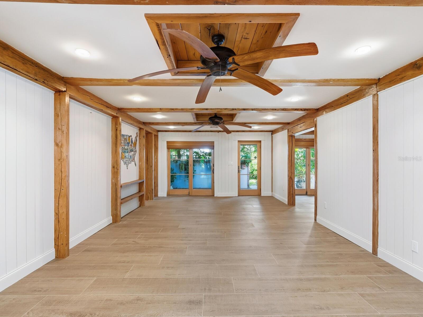 SAINT ARMANDS DIV JOHN RINGLING ESTATES - Residential