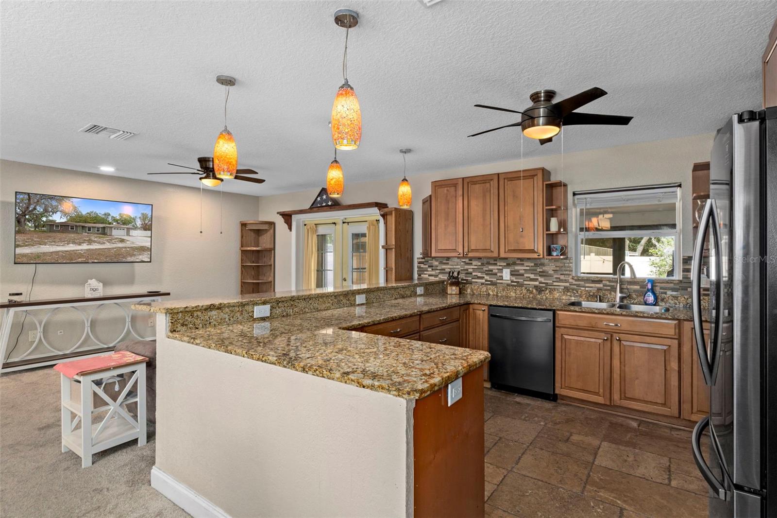 SPRING HILL - Residential