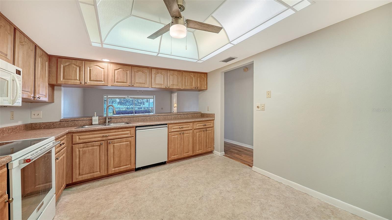 CENTER GATE VILLAGE - Residential