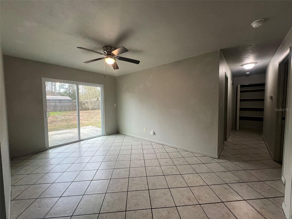 Photo of 5911 NW 27th Street, Gainesville, FL 32653 (MLS # GC537471)