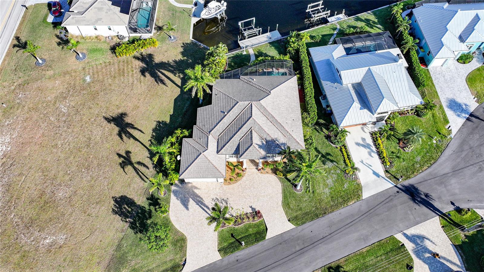 PUNTA GORDA ISLES SEC 07 - Residential