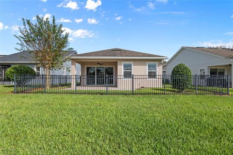 A home in DELAND