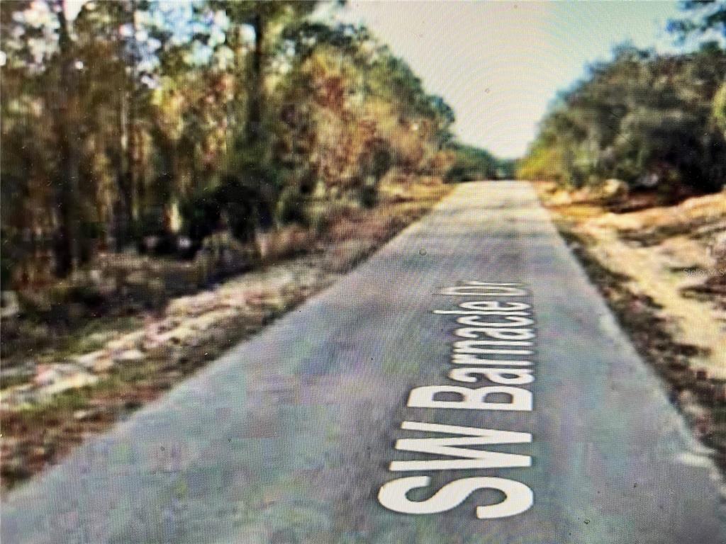 RAINBOW LAKES ESTATE - Land