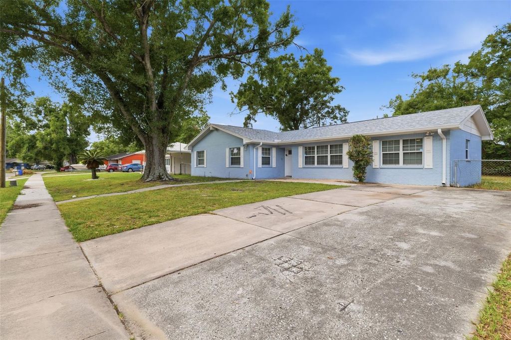 Photo of 4612 Snook Drive, Tampa, FL 33617 (MLS # TB8510257)