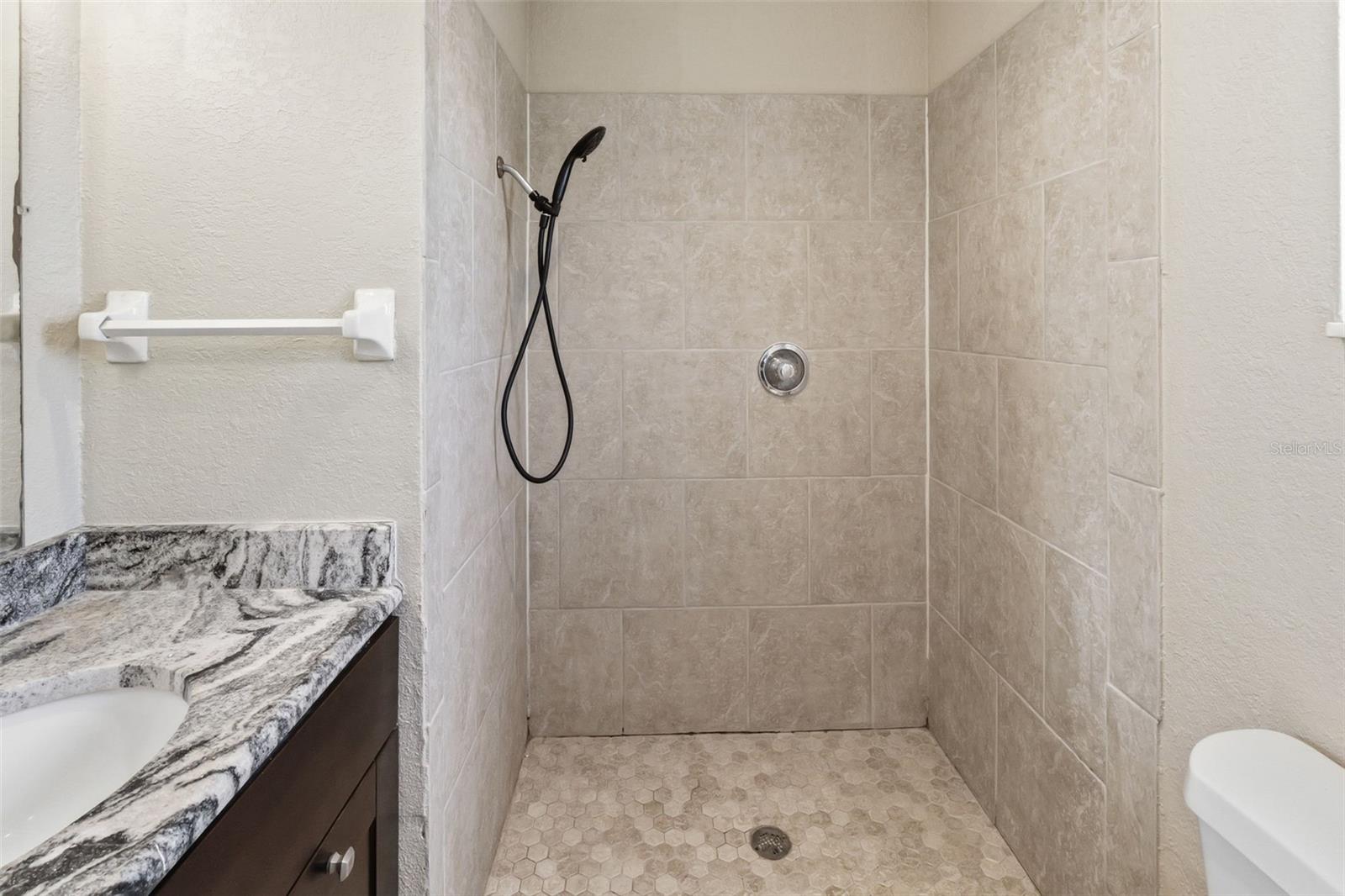 DEL RIO ESTATES UNIT 7 - Residential