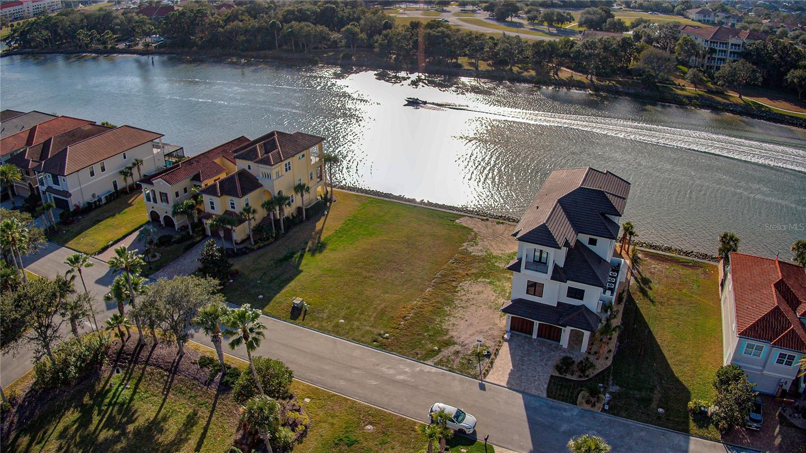 HARBOR VILLAGE MARINA - Land