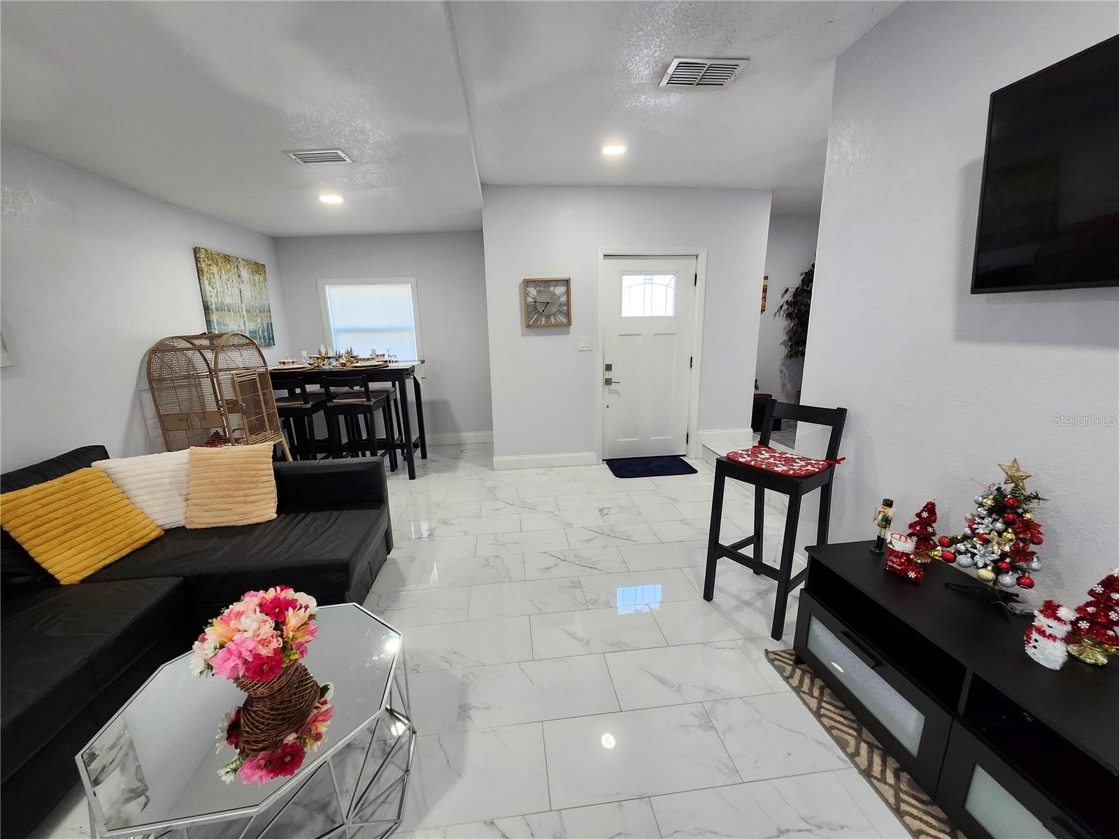 UNPLATTED - Residential