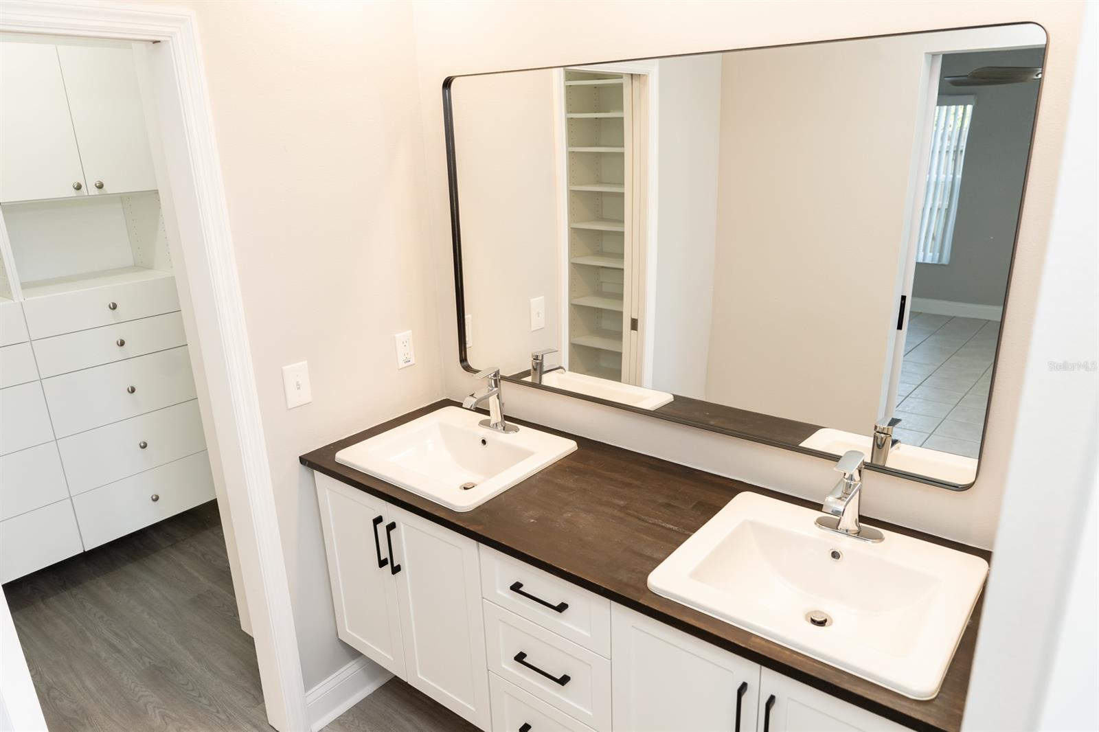 Sleepy Hollow Unit 01 - Residential