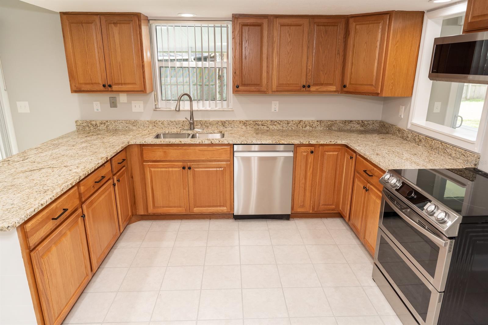 Sleepy Hollow Unit 01 - Residential