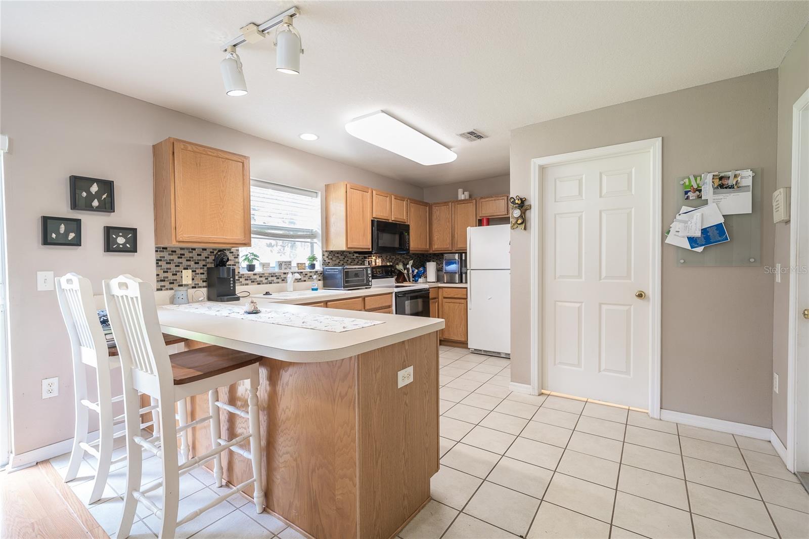 OAKWOOD TERRACE TWNHMS PHAS - Residential