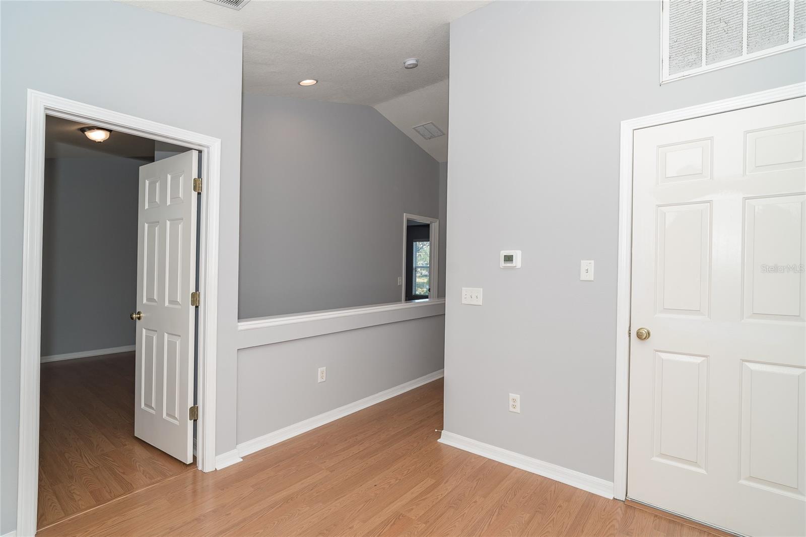 OAKWOOD TERRACE TWNHMS PHAS - Residential