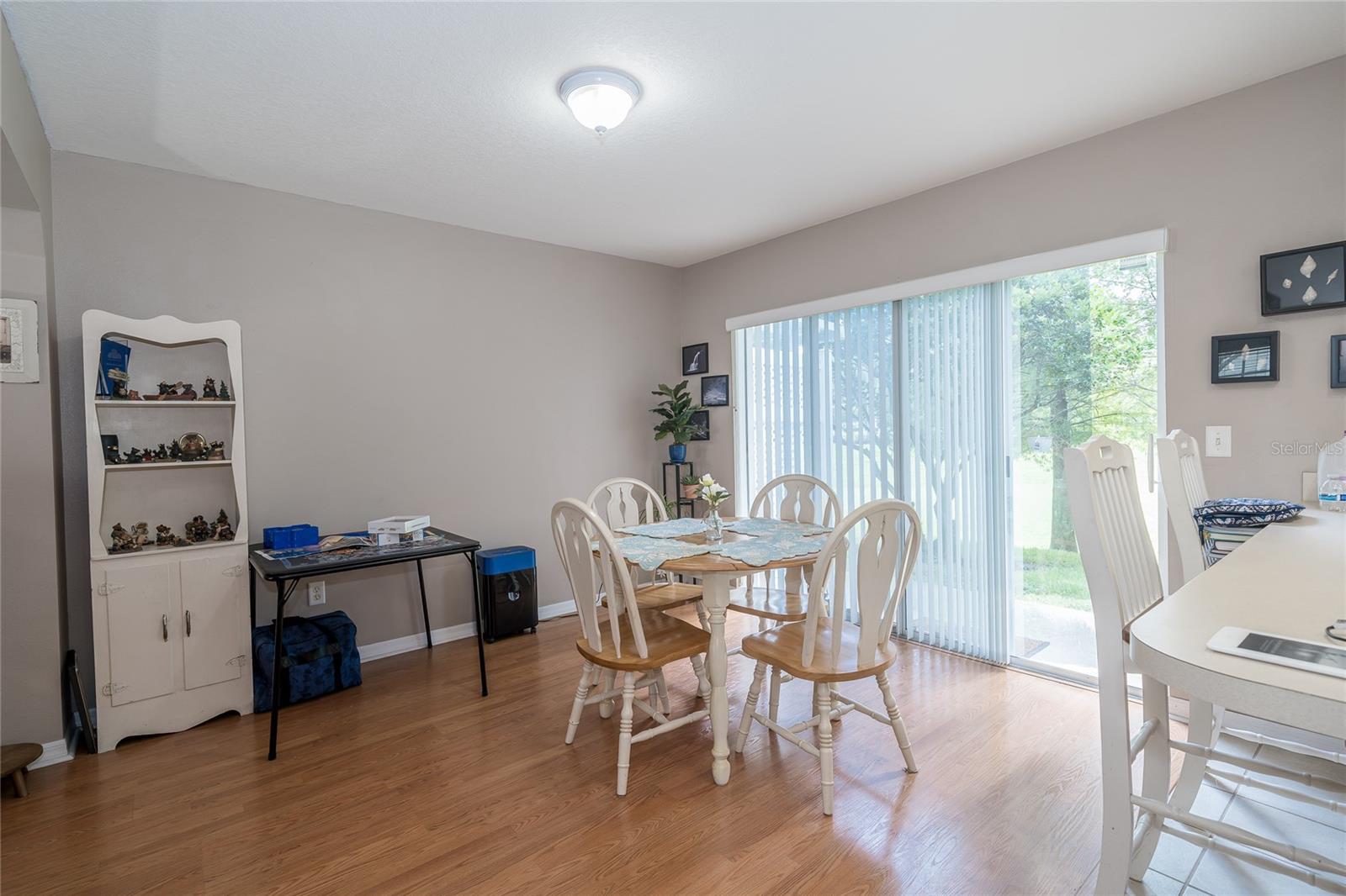 OAKWOOD TERRACE TWNHMS PHAS - Residential