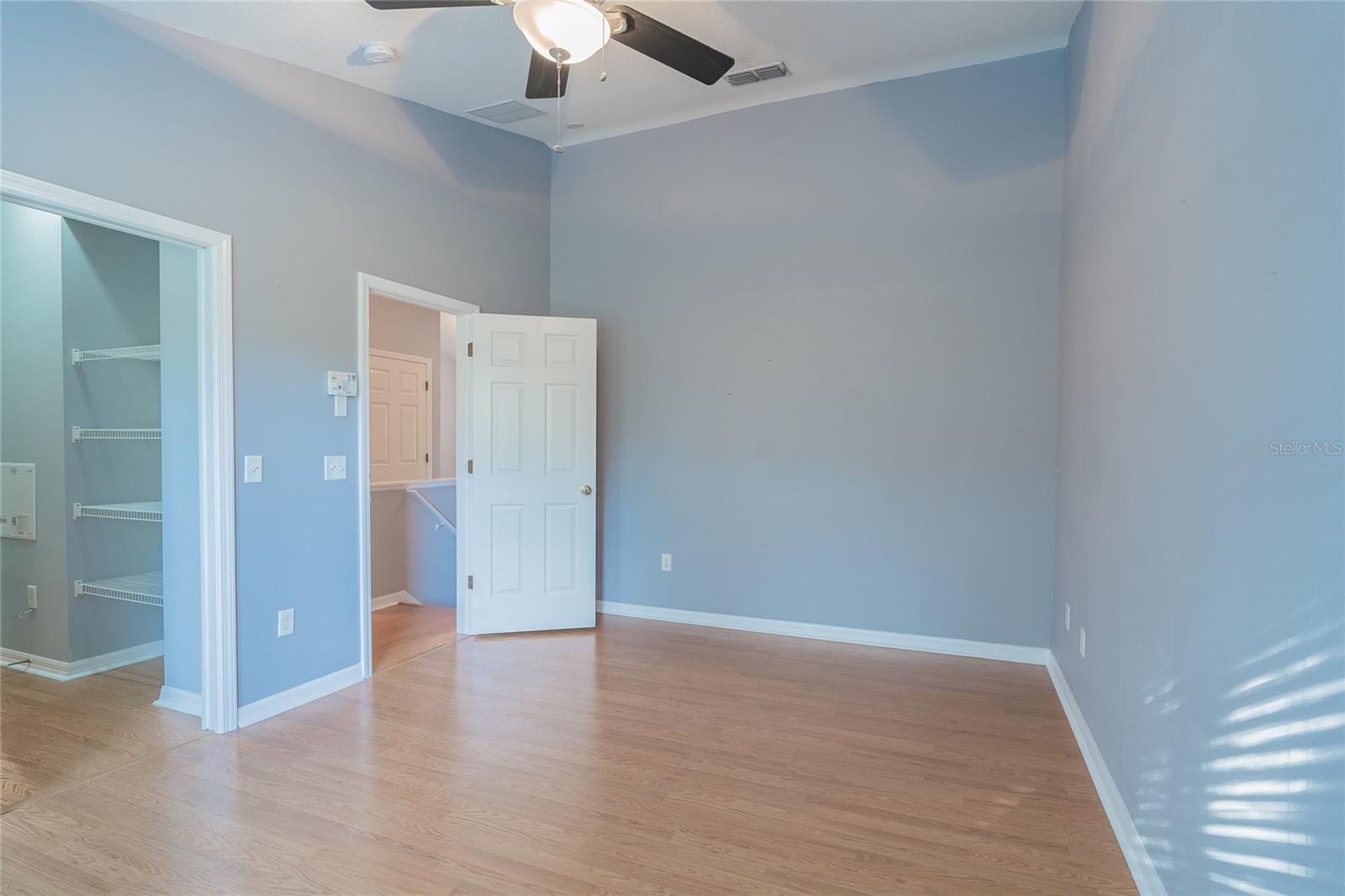 OAKWOOD TERRACE TWNHMS PHAS - Residential